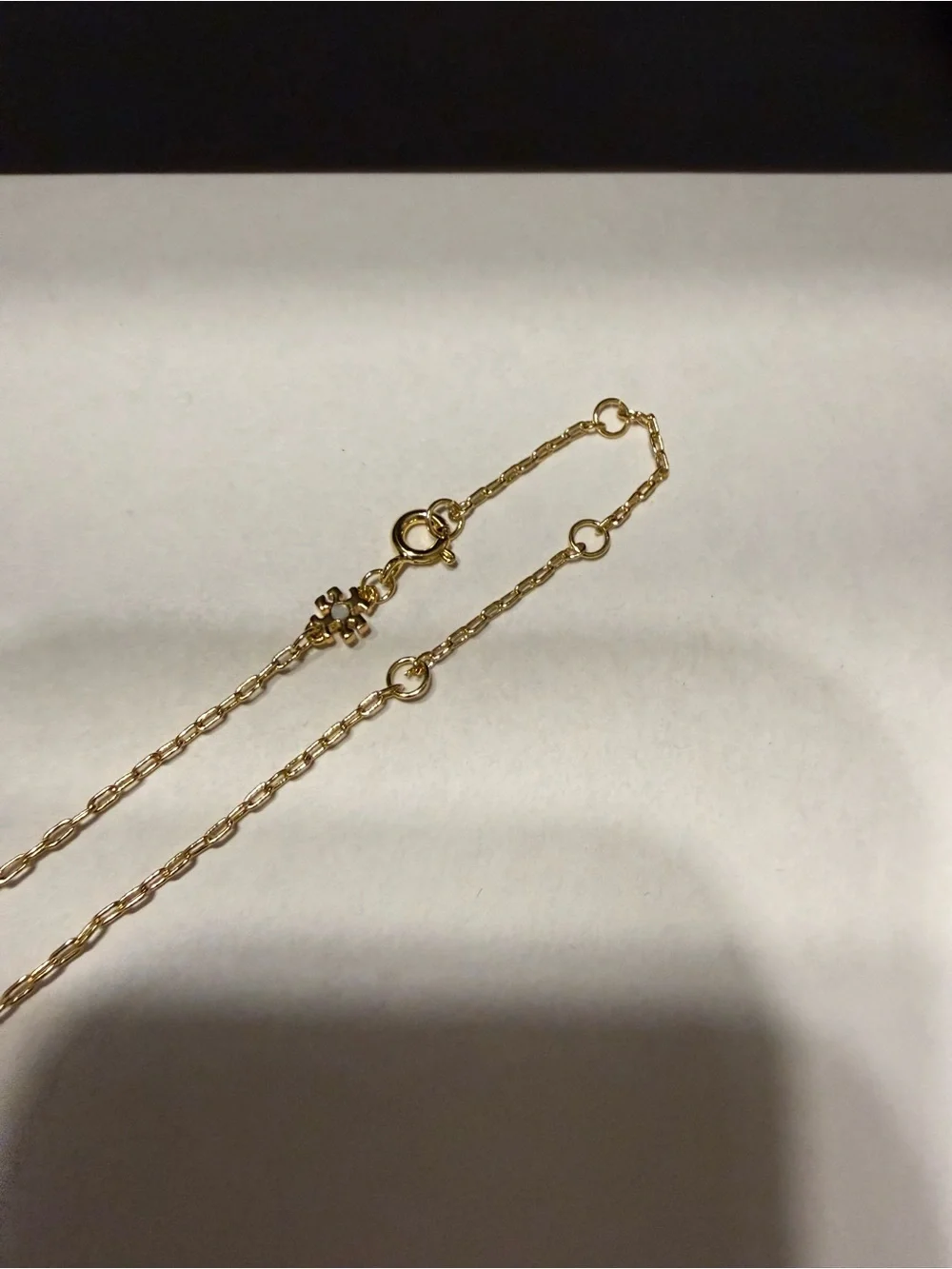 Auth NEW Tory Burch Gold Mother of Pearl Kira Clover Flower Pendant Necklace